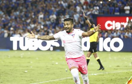Liga superó a Emelec por penales 5-4 y avanzó a la final de la Copa Ecuador, donde enfrentará a Delfín.