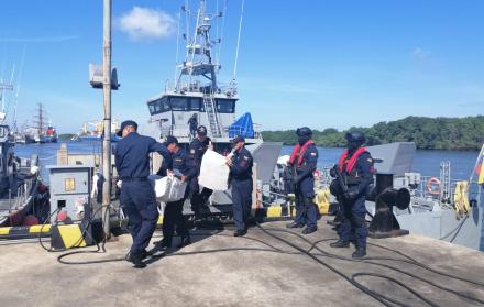 Imágenes de la aprehensión por pesca inusual.
