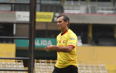 El entrenador del Ídolo está en Córdoba, Argentina, donde descansa con su madre y hermano. El 23 de diciembre volverá para iniciar la pretemporada el 26.
