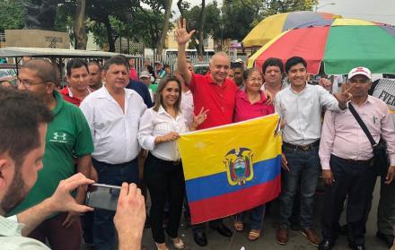 A Lara le fue negada la inscripción de su candidatura por no gozar de los derechos de ciudadanía y políticos y tener sentencia ejecutoriada.