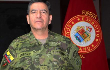 Pablo Almeida es uno de los coroneles ascendidos a General de Brigada.