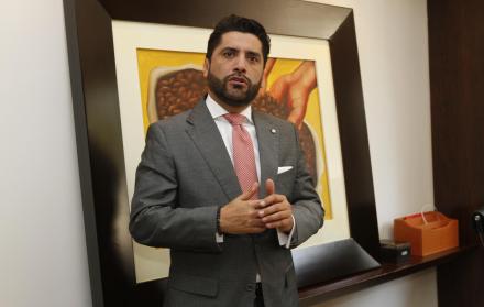 Ontaneda anunció que se tiene previsto que la primera mesa de negociación se realice en Quito.