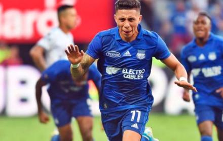 La Federación Ecuatoriana de Fútbol (FEF) notificó un cambio en la nómina de convocados para los partidos ante Colombia y Trinidad y Tobago. Fidel Martínez no estará por lesión y en su lugar irá Joao Rojas, de Emelec.