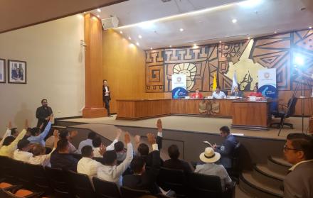 En la sesión de este lunes, el Consejo Provincial del Guayas autorizó al prefecto Carlos Luis Morales la optimización de la institución.