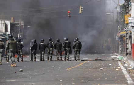 El Comando Conjunto añadió que se han iniciado las acciones legales para identificar y localizar a quienes se encuentren divulgando mensajes de incitación al odio.
