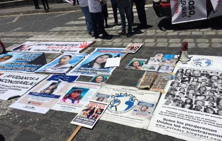 Familiares de las víctimas que aparecieron en San Marcos realizaron una marcha.