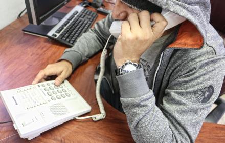 Sanciones. Cuando usted llama por primera vez y hace un uso inadecuado del servicio, se suspende la línea 30 días. Reincidencia: 180 días.