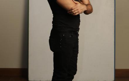 Jorge ha participado en diversas producciones como Corazón traicionado, Julia, Sharon y Reina pepeada. 