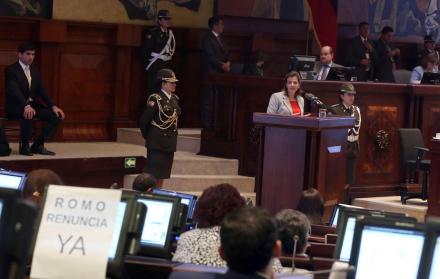 Comparecencia. Durante cuatro horas debatió la ministra Romo en la Asamblea.