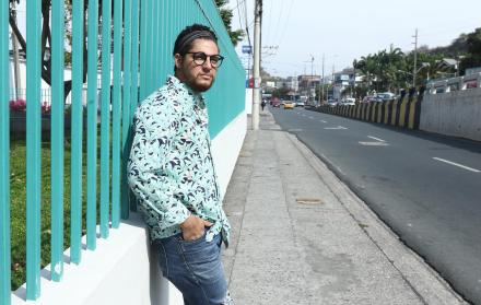 Israel también canta y compone