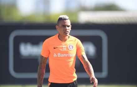 Álvez no ha tenido continuidad en el Inter de Porto Alegre.