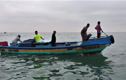 Pescadores de Puná ayudaron a rescatar a los sobrevivientes.