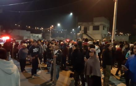 Protestas en Ambato. Siguen tomadas las estaciones de servicio de agua potable de Apatug y Tilulum, así como las antenas en el cerro Pilishurco.