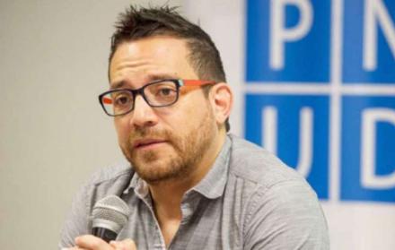 El anuncio fue respaldado por el actual ministro de Cultura, Juan Fernando Velasco.