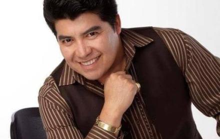El cantante música popular es querido y respetado por sus fanáticos, pero su vida ha estado expuesta al ojo público y en ocasiones ha tenido que afrontar la polémica.