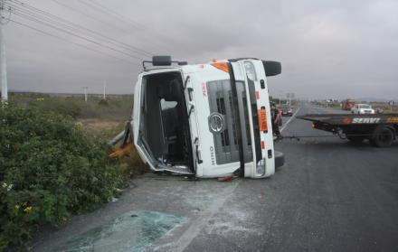 Imagen de archivo de agosto de 2019 de un accidente ocurrido en Santa Elena, la provincia que en 2018 registró mayor incidencia de siniestros de tránsito, según el ANET.