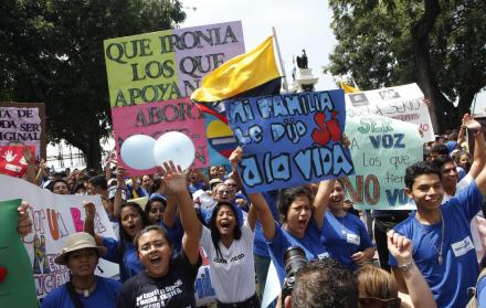Referencial. La ambigüedad de esta disposición podría producir efectos colaterales en el ejercicio de derechos conexos de las personas.