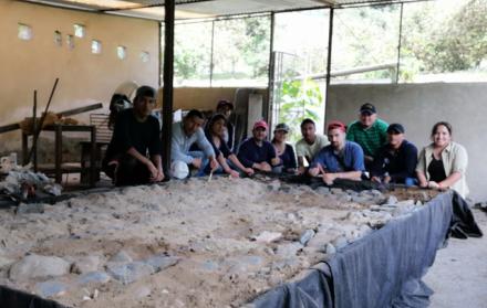 Técnicos de varias disciplinas trabajan en el proyecto arqueológico Malqui-Machay.