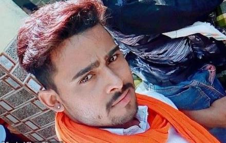 Shyam Siwarkar, de 22 años, no soportó ver a su exnovia con otro hombre.