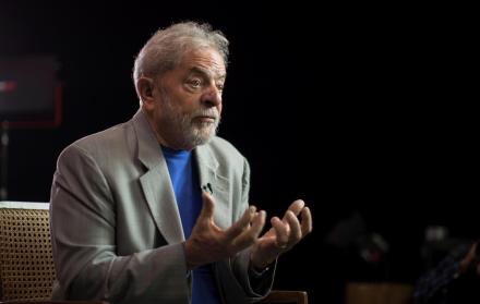 Lula enfrenta varias otras causas penales, pero se declara inocente en todas y denuncia una conspiración político-judicial para impedir que el Partido de los Trabajadores (PT).