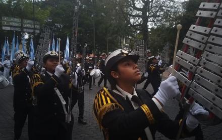 Esta tarde continúa la marcha con las carrozas alegóricas.