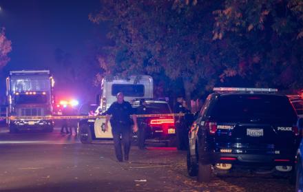 La Policía investiga el tiroteo en una vivienda en Fresno.