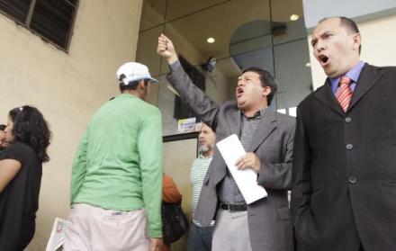 Radio Moreno fue clausurada en 2012, por orden de la Superintendencia de Telecomunicaciones.