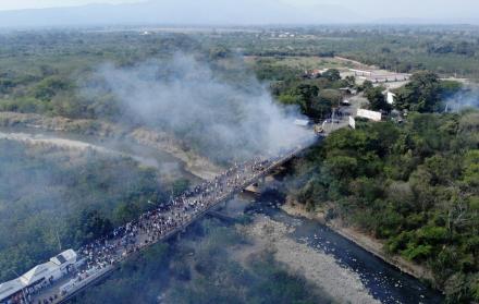 La oposición venezolana, que no reconoce el nuevo mandato de 6 años que juró Nicolás Maduro el pasado 10 de enero, asegura que el país atraviesa una “emergencia humanitaria compleja” y ha pedido ayuda a la comunidad internacional para atenderla.
