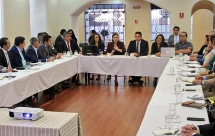 La ministra del interior dio la bienvenida a los siete gobernadores que se integraron recientemente al Gobierno.