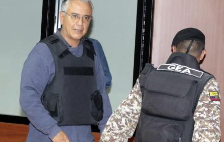 La madrugada del pasado 1 de junio la jueza Daniella Camacho dictó la prisión de Mera durante la audiencia de formulación de cargos por el supuesto delito de concusión.