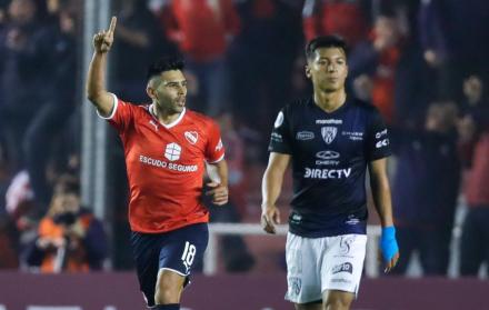 Silvio Romero dio el puntapié de la victoria local.