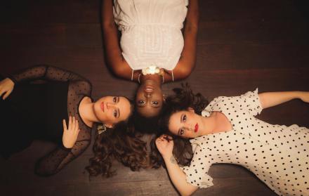 Tres mujeres que cantan para existir