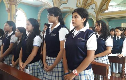 Durante el acto religioso se habló, entre otras cosas, sobre el rol de la familia en el proceso educativo de los jóvenes.