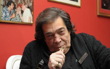 El cantante de Quieren matar al ladrón fue pareja de Susana Giménez