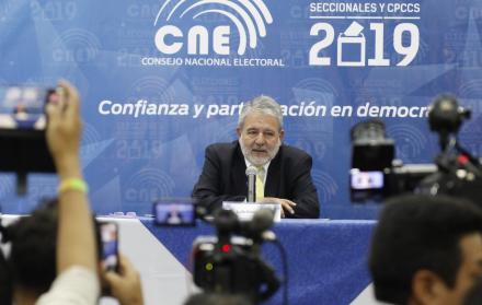 El consejero manifestó que han encontrado, en territorios específicos, anomalías como la generación de opciones laborales ligadas al narcotráfico, que pretenden legitimarse como lícitas.