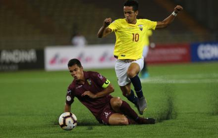 El goleador del sudamericano sub 17 está listo para el debut ante Australia el sábado 26 de octubre y tendrá a seguidores del Barza viéndolo.