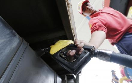 El galón de la gasolina extra costaría $ 2,04. Actualmente su costo es de $ 1,85.