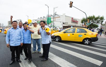 El galón de ecopaís que antes se vendía en $ 1,85, hoy se vende en $ 2.39. El diésel subió de $ 1,03 a $ 2,30.
