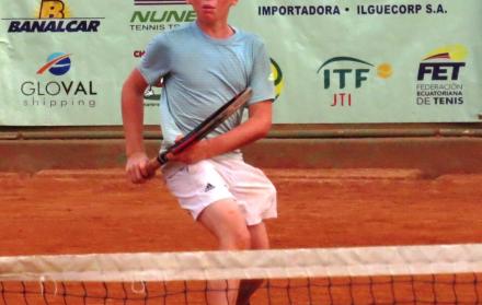 Participación de Felipe Wright. 