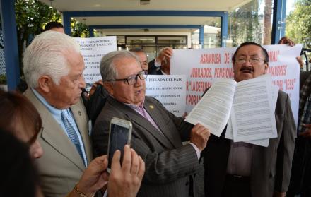 Jubilados denunciaron mal manejo del IESS, en marzo pasado.