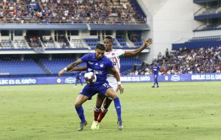 Encuentro entre Emelec y Puerto Quito.
