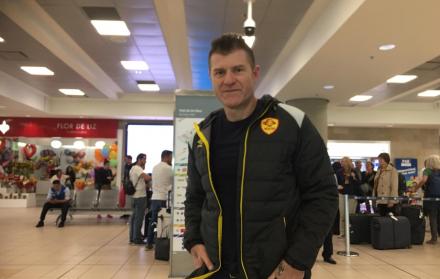 Gabriel Schurrer en su llegada a Quito.
