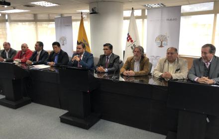 El ministro de Trabajo, Andrés Madero, informó de los consensos con empleadores y trabajadores.