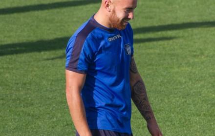 Arias es un delantero uruguayo de 26 años que actualmente milita en Talleres de Córdoba.