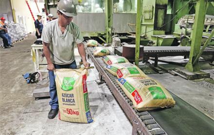 Producción. Ecuador tiene una producción suficiente del endulzante; exporta 10.300 toneladas a EE. UU.