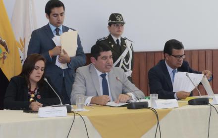 Consejeros del CPCCS José Tuárez, Victoria Desintonio Walter Gómez y Rosa Chala asistieron a la comisión de fiscalización el pasado 12 de agosto. 