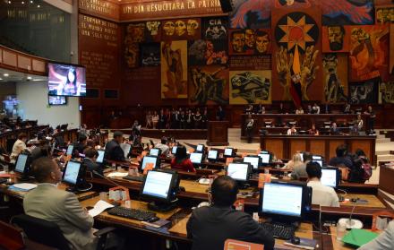 Desde las 11:00 de este martes, el pleno debate sobre este tema.