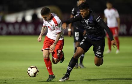 En cuartos de final, Independiente del Valle se enfrentó a Independiente de Avellaneda. 