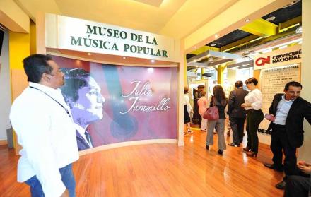 La entrada al homenaje a Carlos Rubira Infante es gratis.