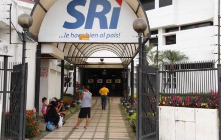 Los trámites en el SRI serán por medio de su plataforma virtual.